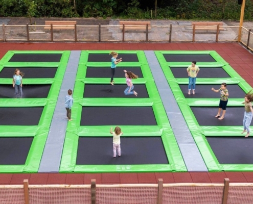 Trampolino Flat a più posti Jumpsalento
